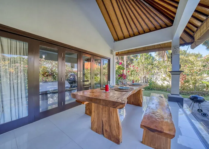 Villa Cendana - 2br Private Pool Amed