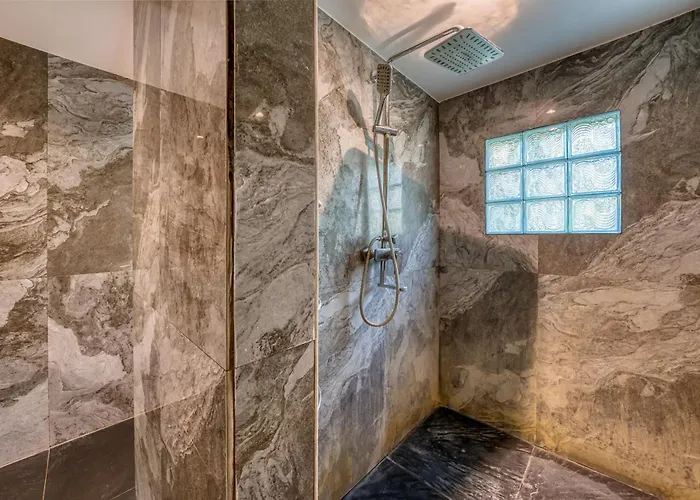 Villa Cendana - 2br Private Pool *